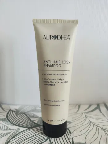 Aurodhea shampooing anti chute cheveux  250ml valeur 20€ à utiliser 6 mois après ouverture