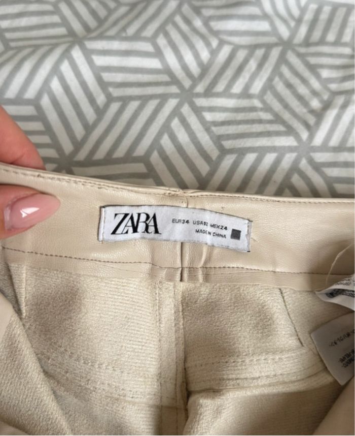 Pantalon en similicuir - photo numéro 3