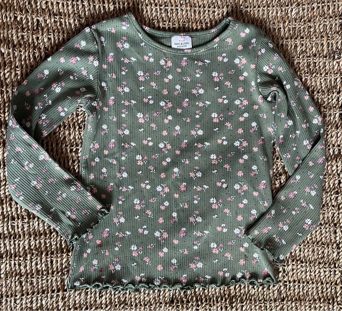 Haut + chaussettes + Pyjama long Petit Bateau - photo numéro 2