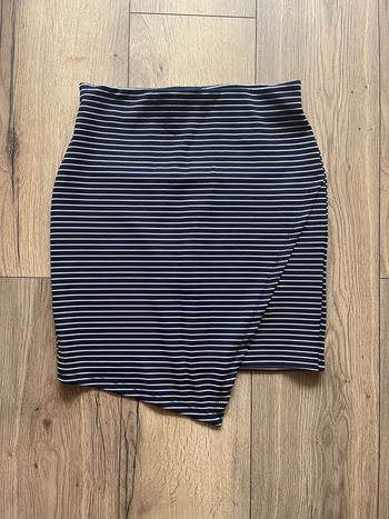 Jupe rayée zara asymétrique taille s