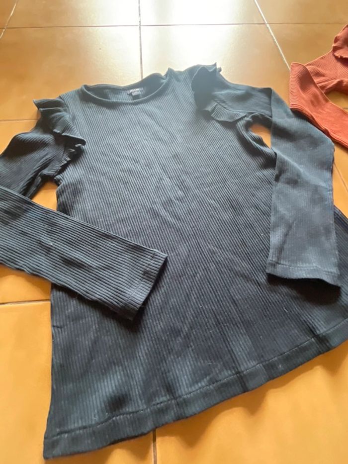 Lot t shirts fille 10 ans - photo numéro 4