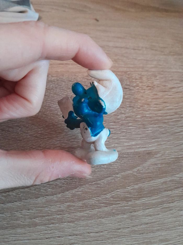 Magnifique figurine ancienne stroumpf joueur de poker - photo numéro 2