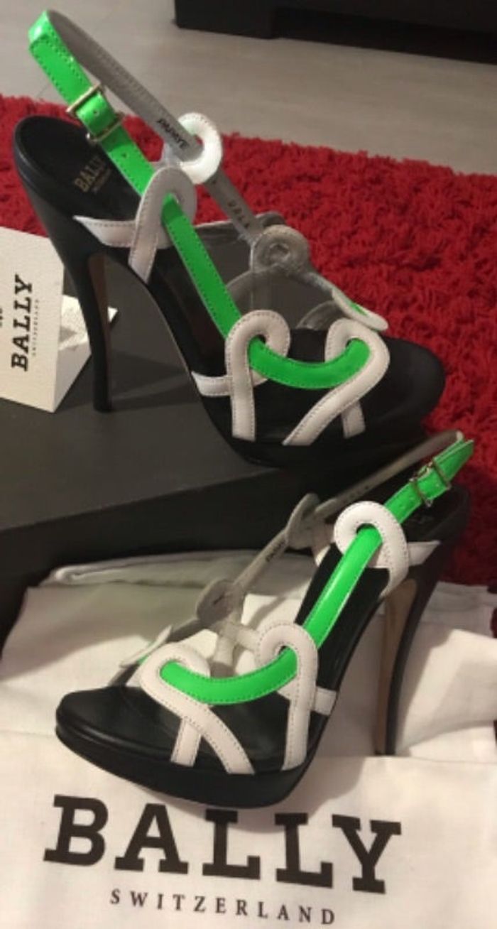 # sandals de luxe , qualité Bally Switzerland
