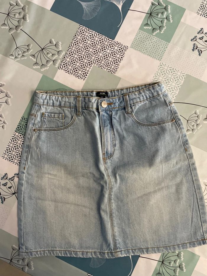 Lot 3 jupes 12ans (1 jeans, 1 jaune moutarde, 1 vichy rouge et noire) - photo numéro 2