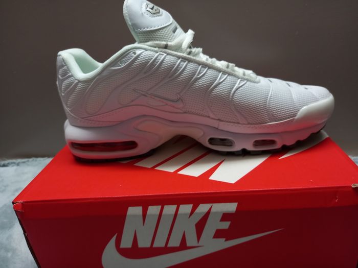 Baskets Air Max TN blanc,  taille 43 - photo numéro 2