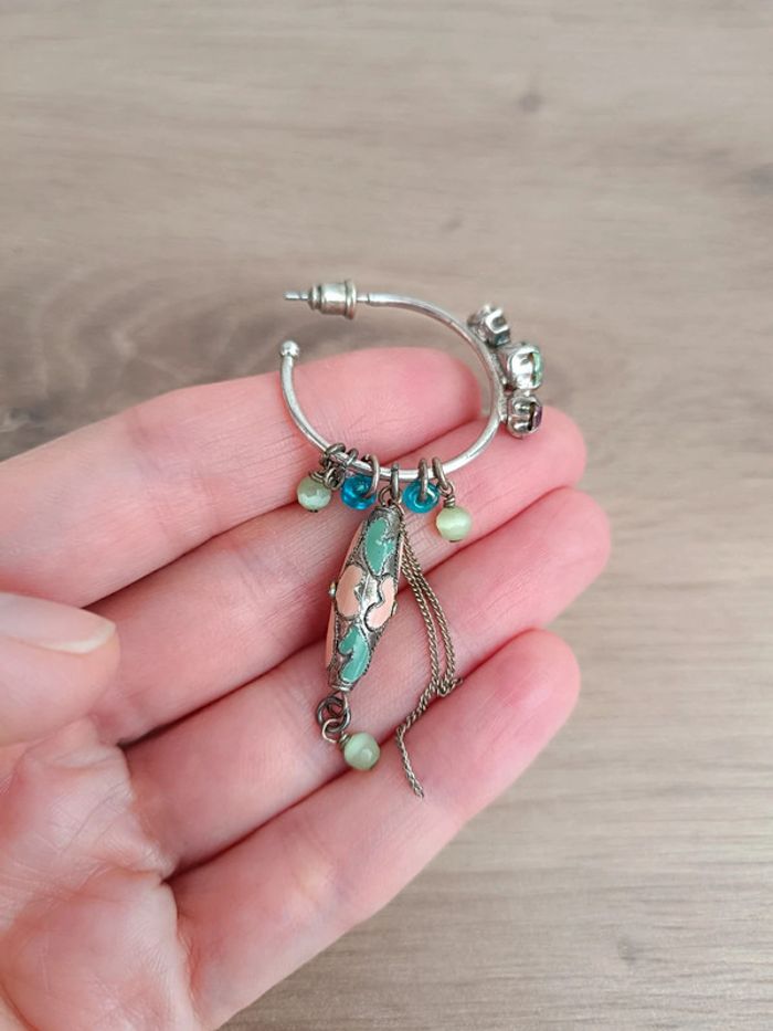 Boucles d'oreilles créoles pendantes strass - photo numéro 7
