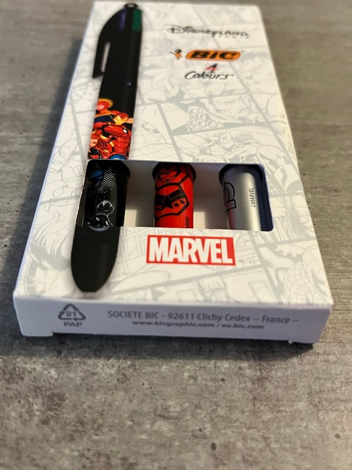 Set 3 stylos BIC Marvel Disneyland Paris - photo numéro 2