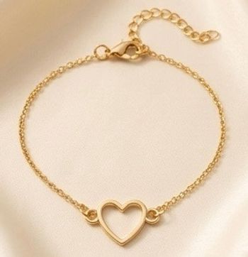 Bracelet doré coeur Neuf