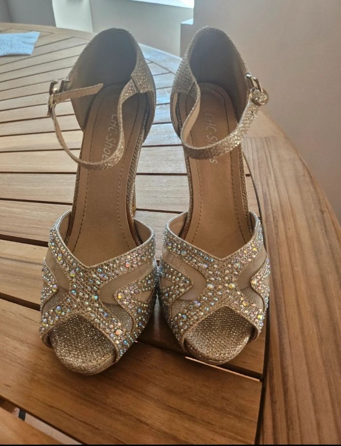 Robe soirée - photo numéro 9