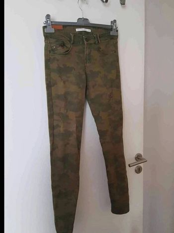 Jean  zara  style militaire  taille  36