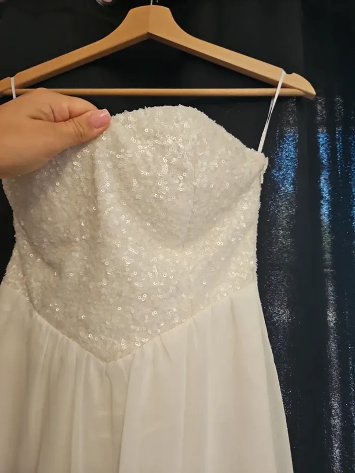 Robe blanche - photo numéro 2