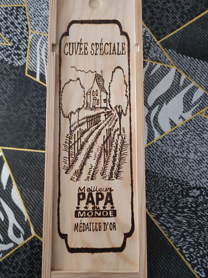 Boite à bouteilles - photo numéro 2