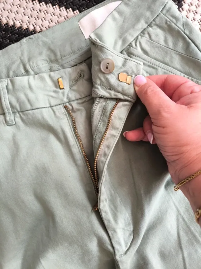 Pantalon droit REIKO - Taille 26 (équiv. 36/38) neuf - photo numéro 3