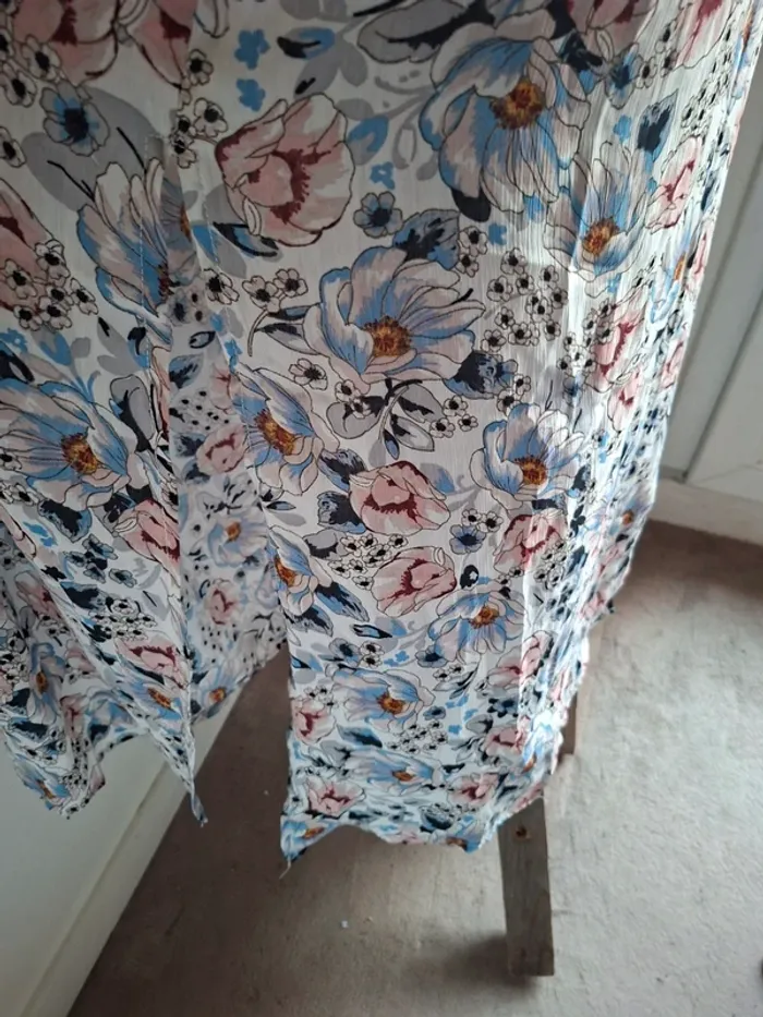 Robe longue porte-feuille fleurie, Glamorous, neuve, taille 40 - photo numéro 6