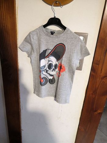 tee-shirt