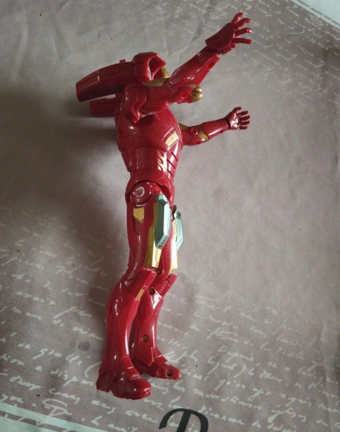 Figurine Iron man - photo numéro 3