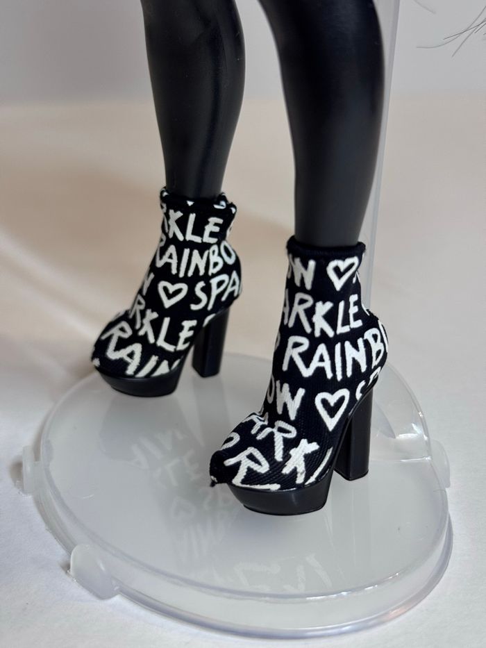 Shanelle Rainbow High - photo numéro 8