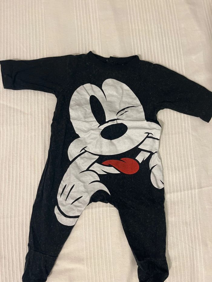 Lot pyjama 3 mois - photo numéro 4