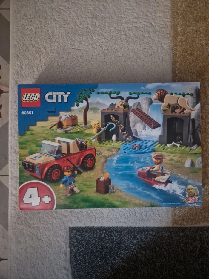 Lego city 60301 le sauvetage des animaux sauvages - photo numéro 3