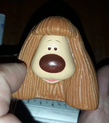 manège enchanté figurine