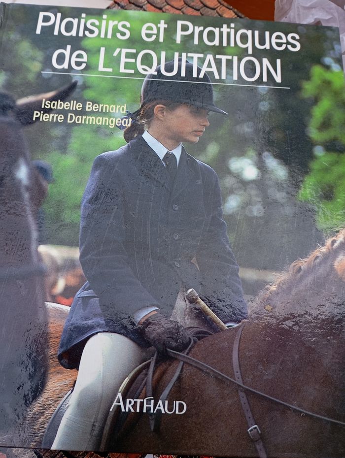 Livre plaisirs et pratiques de l'équitation