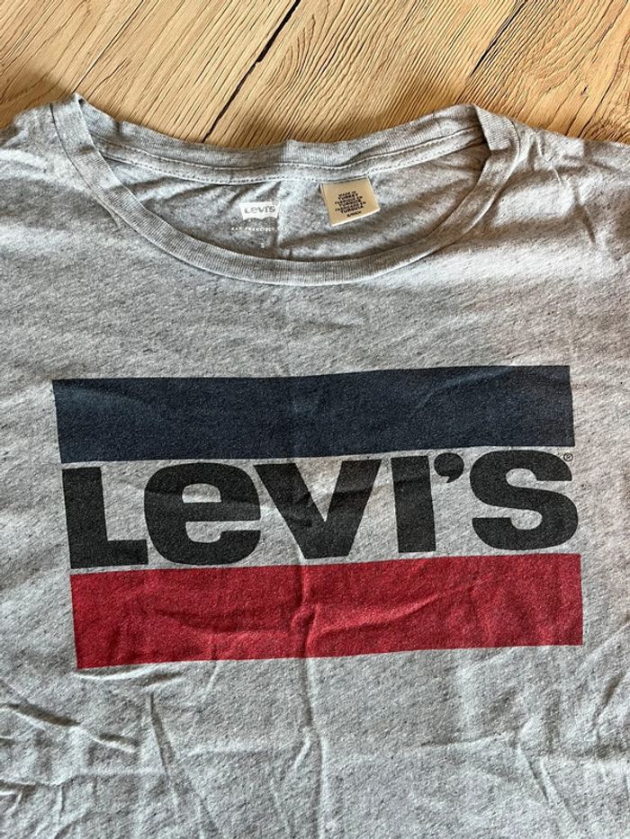 Tee-shirts Levis gris taille s - photo numéro 2