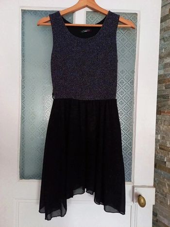 Robe noire pailletée 36 1€