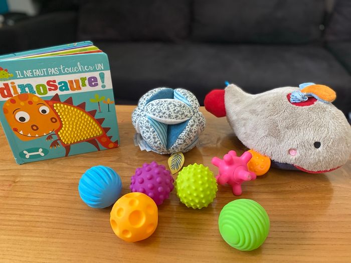 Lot jeux d’éveil et sensoriels - photo numéro 7