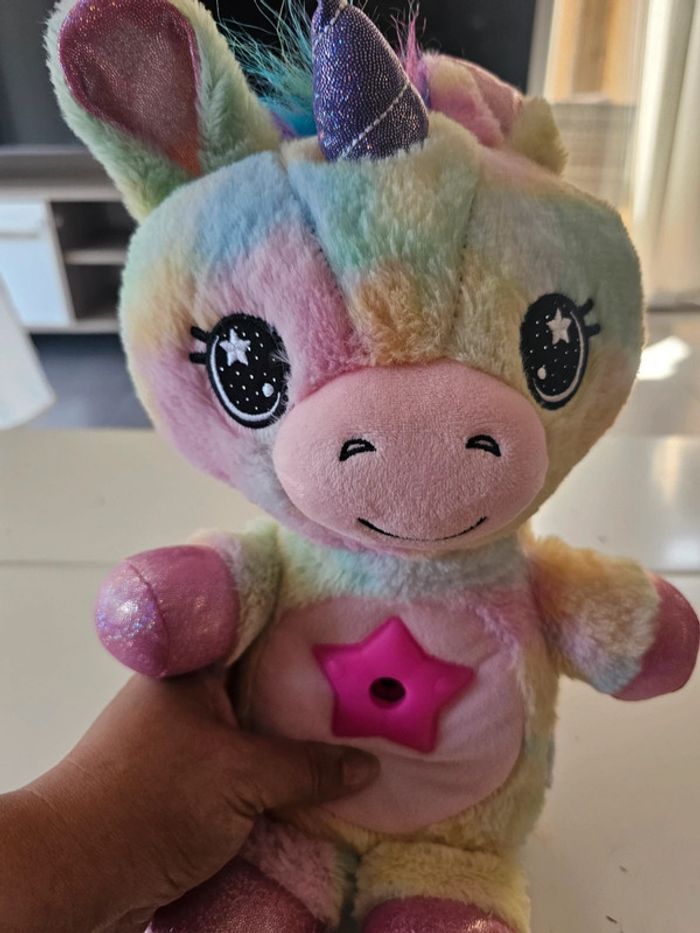 Peluche star belly licorne