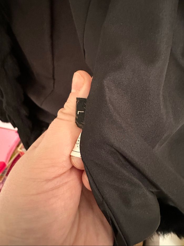 Manteau en fourrure taille L ( très agréable ) - photo numéro 4