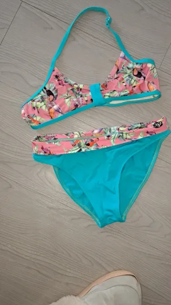 Maillot de bains, HP, taille 14/16 ans