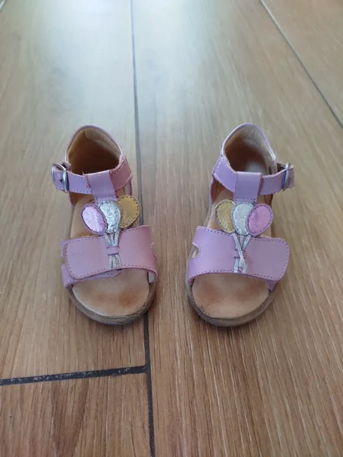 Sandalettes fille taille 22 Pat & Ripaton en cuir