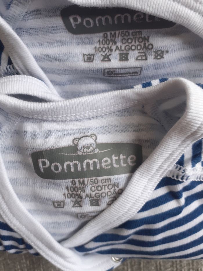 Lot 5 Bodys taille 0 - photo numéro 2