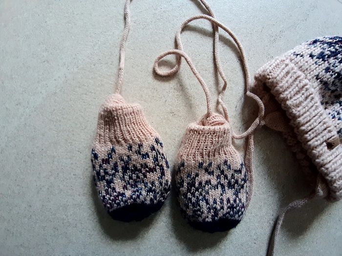 Bonnet et gants - photo numéro 3