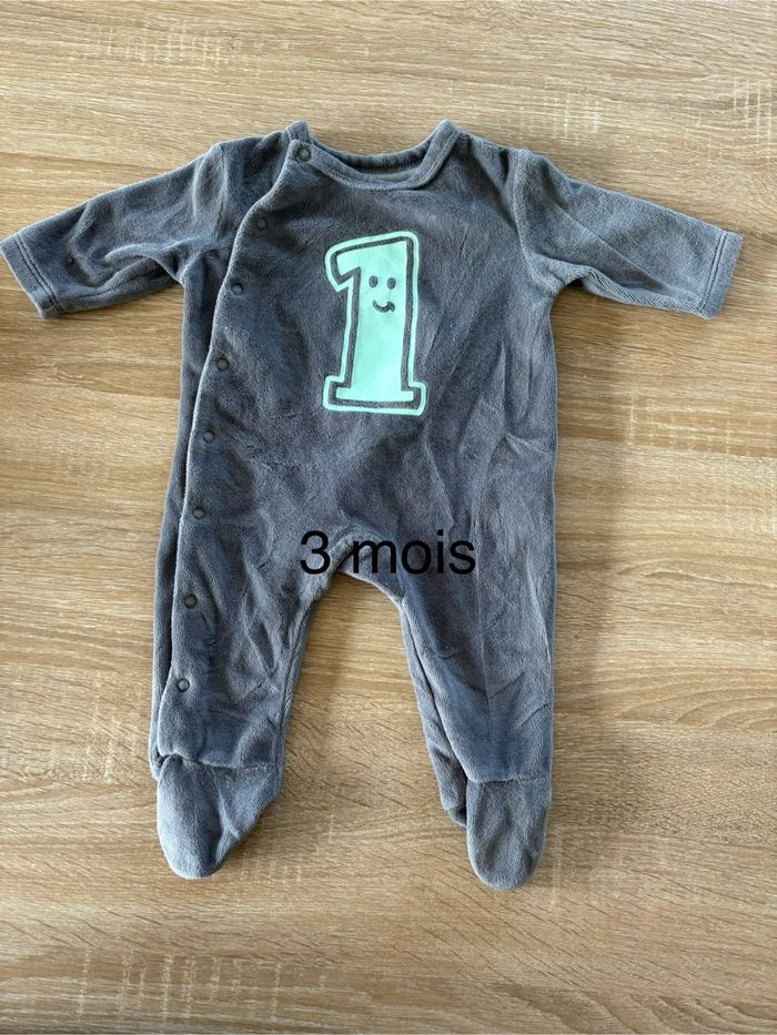 Pyjamas - photo numéro 2