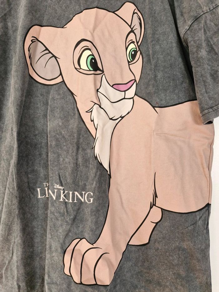 Tee shirt le roi lion jennyfer - photo numéro 2