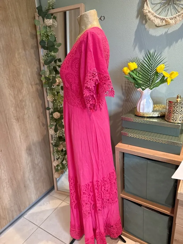 Magnifique robe longue en dentelle femme - photo numéro 3