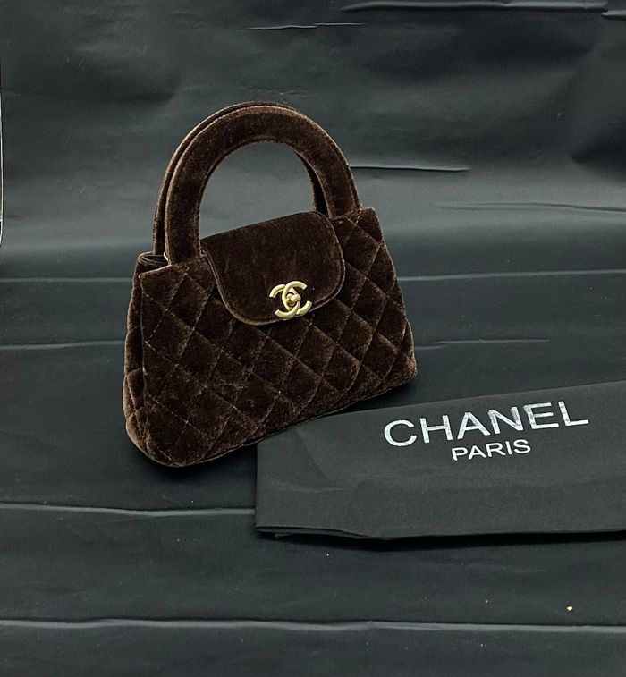 Chanel 25A Kelly