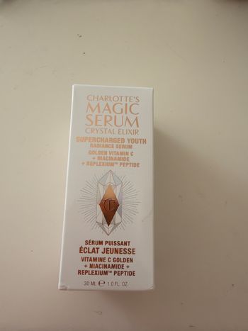 Magic sérum cyrstal élixir charlotte Tilbury 