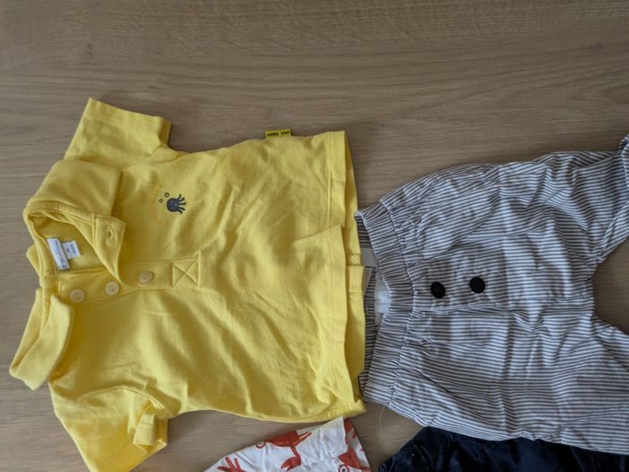 Lot de vêtements bébé 1mois - photo numéro 2