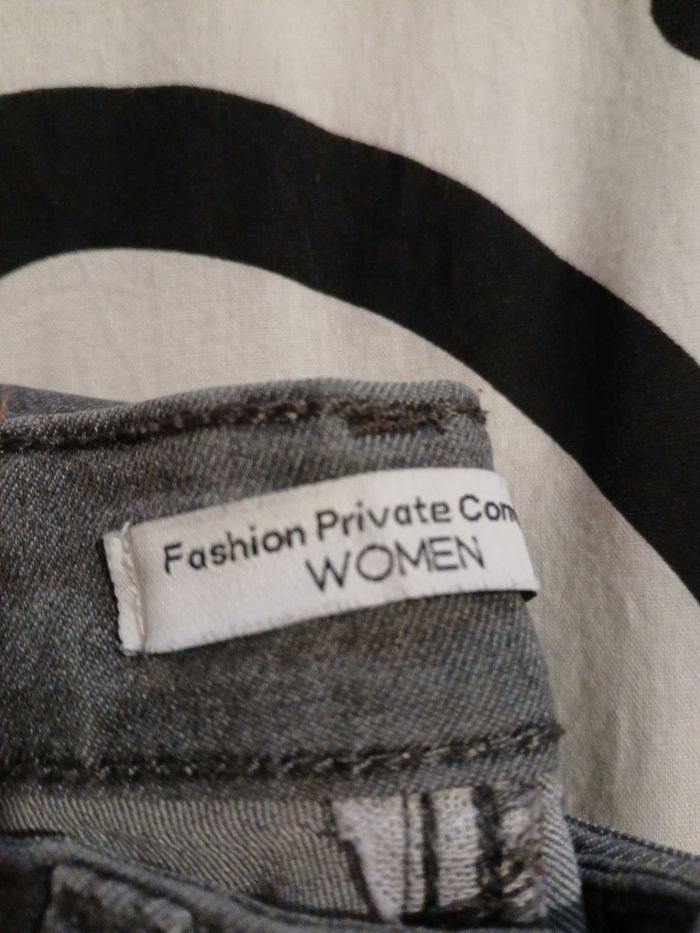 Lot de 2 pantalons - photo numéro 3