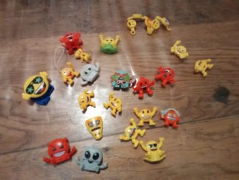 Lot figurines smiley