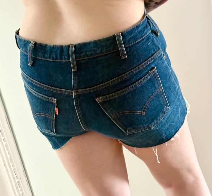 Short en jean taille haute Levi's 40 vintage - photo numéro 4