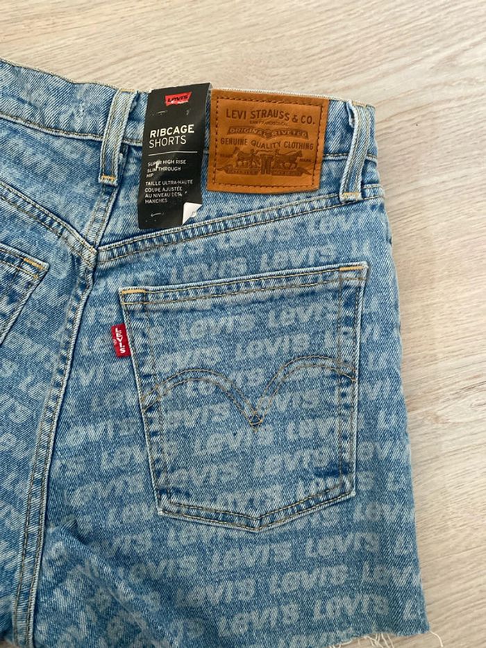 Short en jean, marque Levis, taille 25 xXS 34 - photo numéro 6
