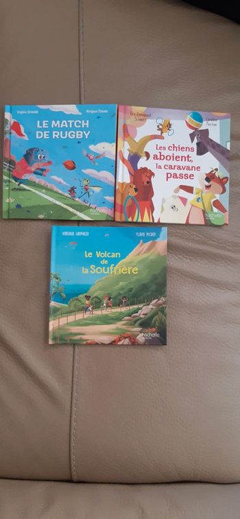 Lot de 3 livres mcdo " neufs jamais ouverts