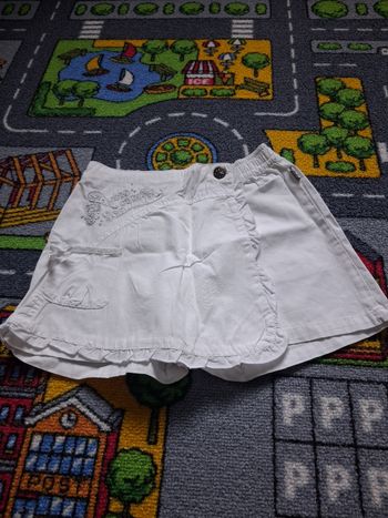 Jupe short 4 ans