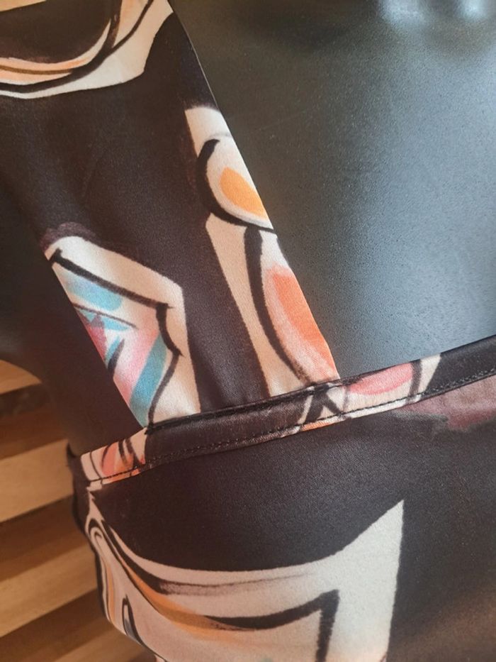 Save the queen robe été T.36/38 neuve - photo numéro 4