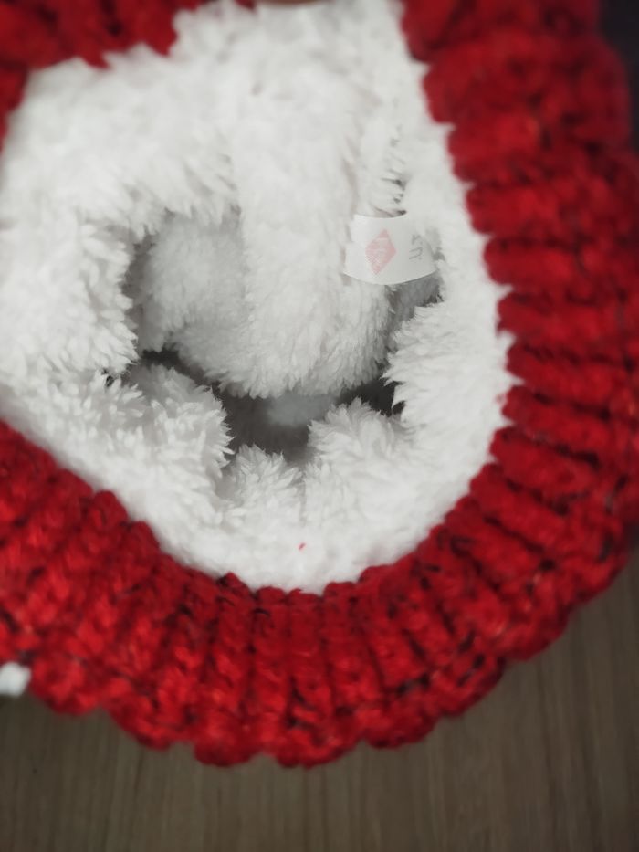 Bonnet avec pompon - photo numéro 4