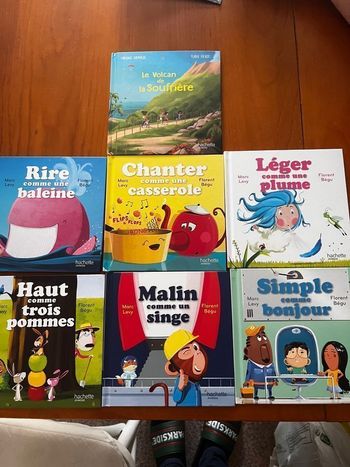 Lot de 7 livres McDo