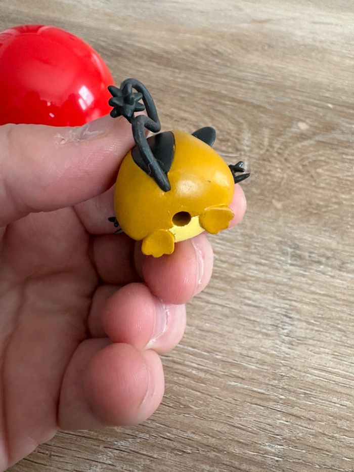 Figurine Pokémon tomy dedenne - photo numéro 4